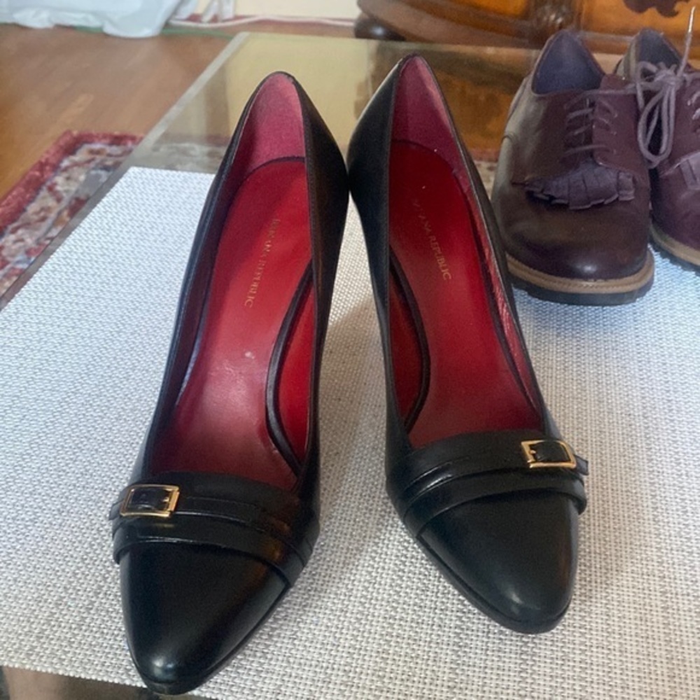 BANANA REPUBLIC SIZE 8